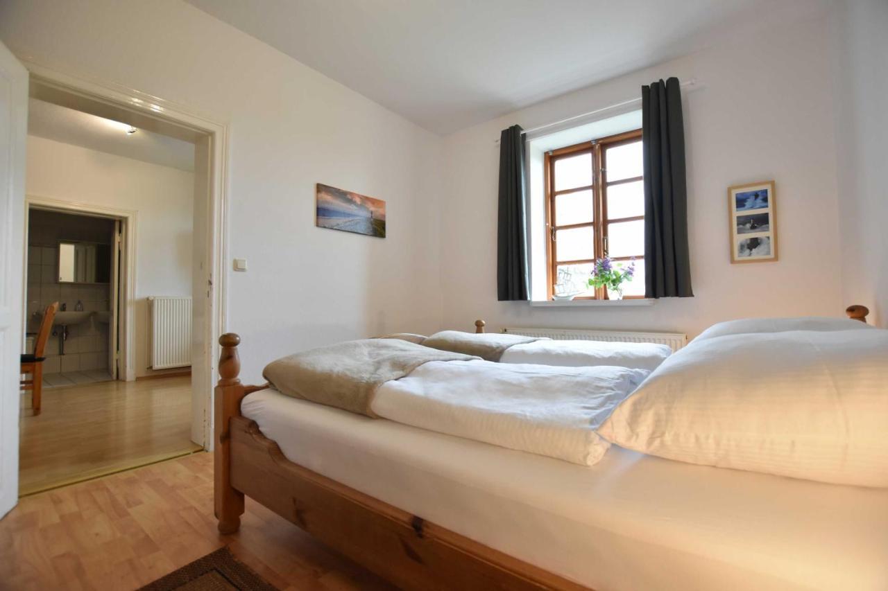 "Villa Seeheim" Ferienobjekt Direkt Am Wasser Ovs 692 Gustow  エクステリア 写真